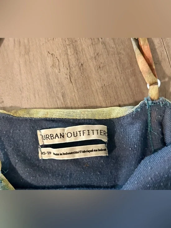 Urban Outfitters Floral Ruched Cami Top Mesh Sheer Side Tie XS - Picture 5 of 6